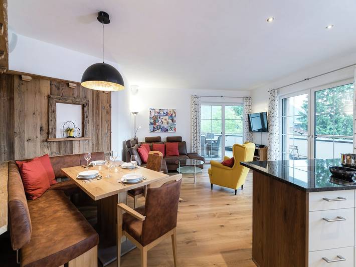 Ferienhaus für 4 Personen, mit Sauna und Balkon, kinderfreundlich in Alpendorf