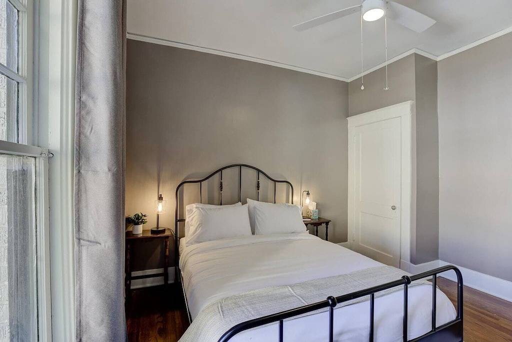 Ganze Wohnung, Vintage Boho Apartment in Great Midtown Location! in Memphis, Tennessee