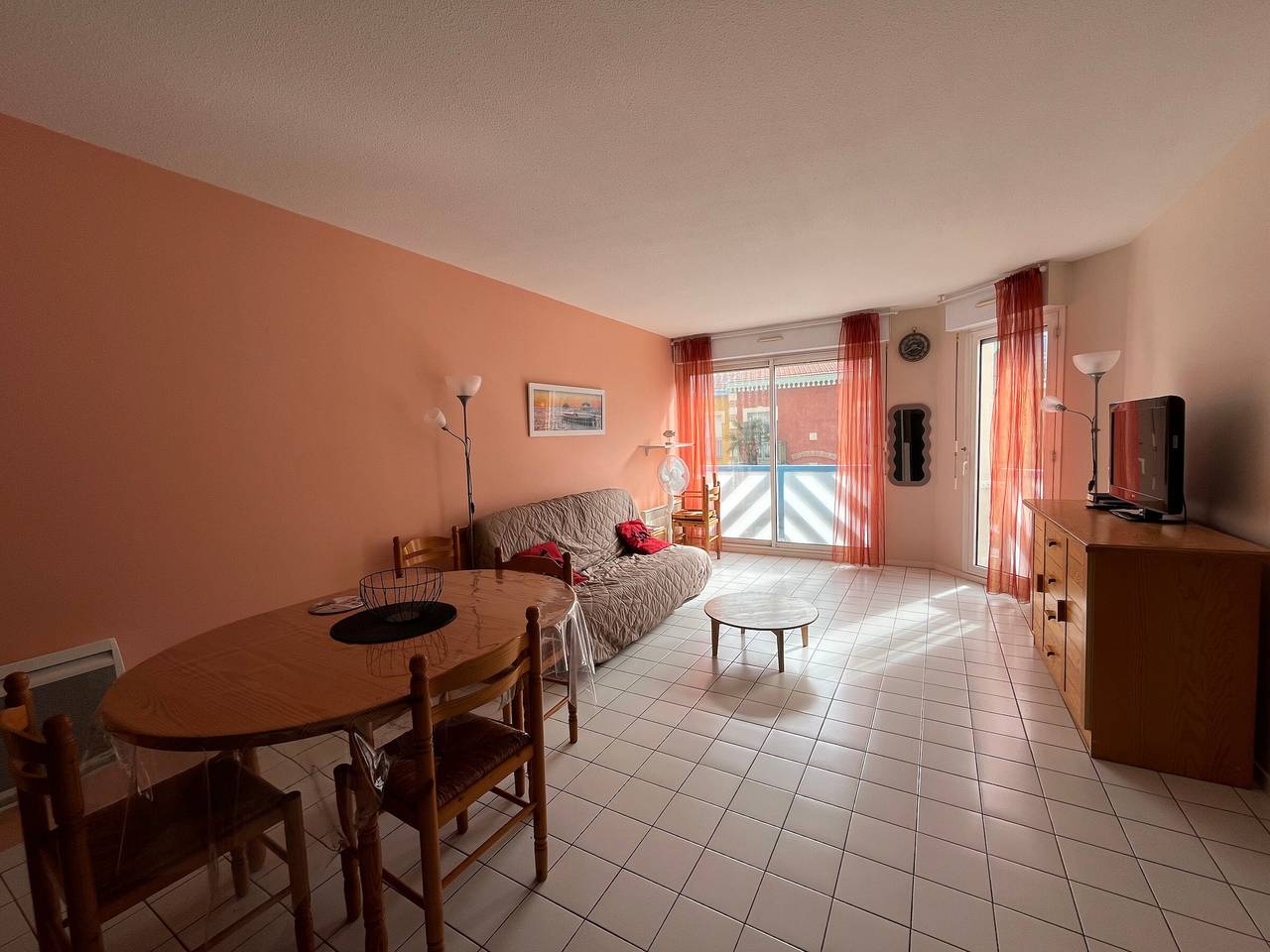 Appartement entier, T2 cabine avec Wi-Fi proche centre et plage à Arcachon in Arcachon, Région d'Arcachon