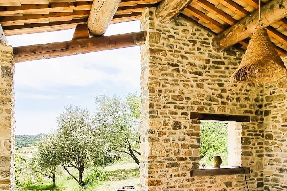 Maison dans un espace de verdure à proximité d'Uzès-Gard in Cavillargues, Région de Nîmes