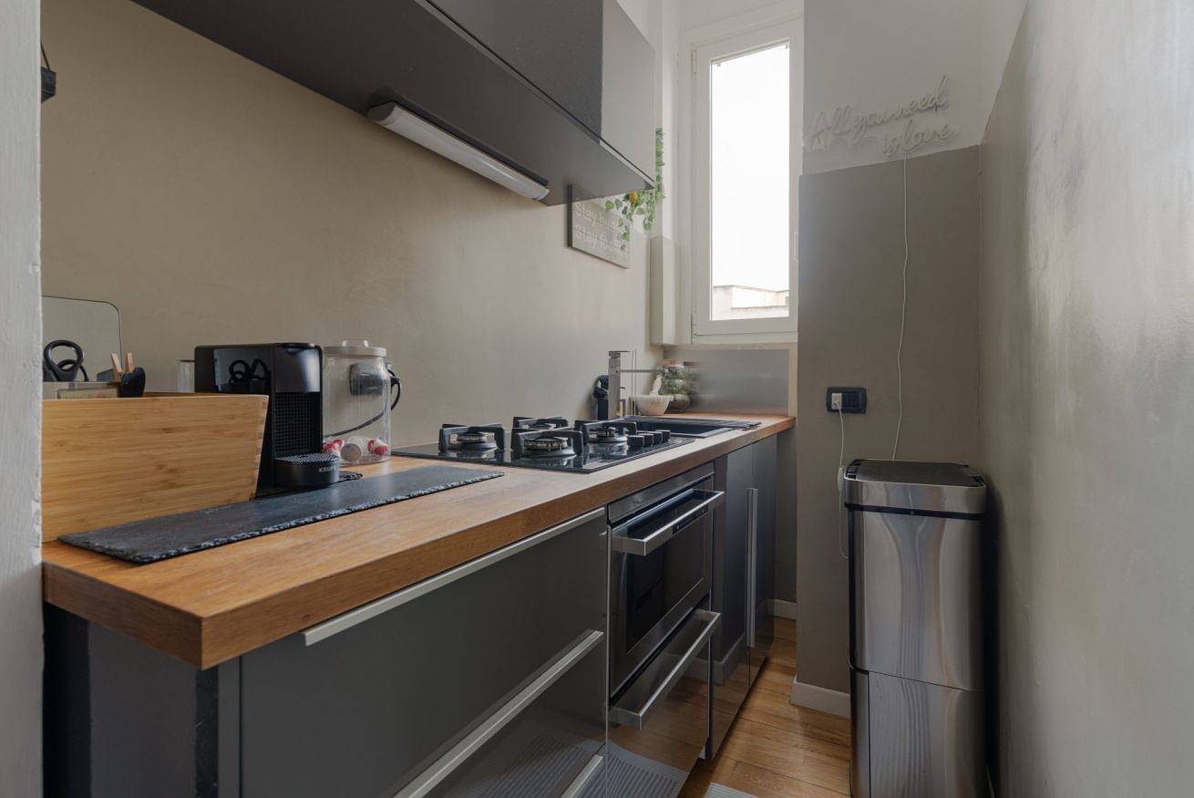 Entire apartment, Guesthost - Cozy Apartment in Dergano Milan in Milan, Milan Province