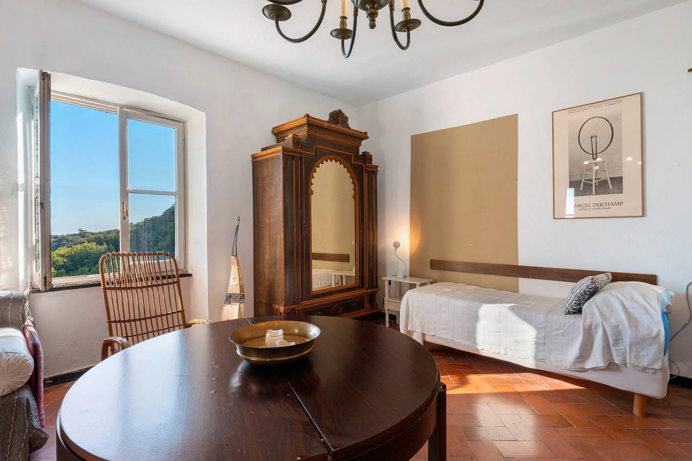 Appartamento intero, Appartamento con vista mare e giardino in comune in Castiglione Chiavarese, Riviera di Levante