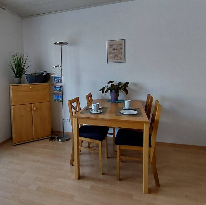 Ferienwohnung für 2 Personen, mit Balkon in Detmold - 2