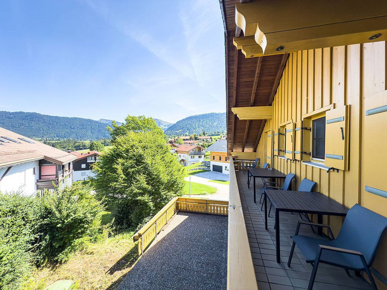 Ganze Wohnung, Landhaus Steibis - Fewo 4 Gipfel in Steibis, Oberstaufen