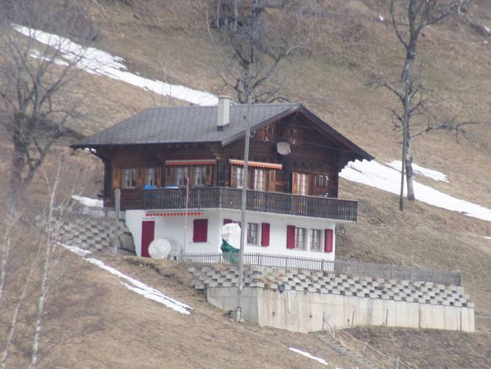 Ferienhaus für 8 Personen, mit Terrasse und Garten