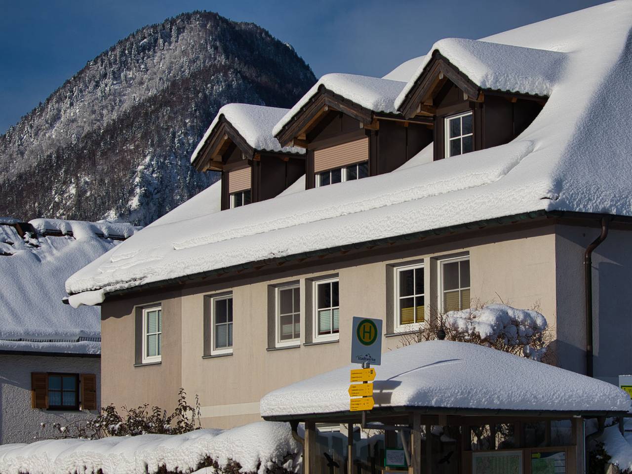 Ganze Ferienwohnung, Gästehaus Marzoll - Ferienwohnung Marzoll- 4 Personen, 75qm, 2 Schlafzimmer, Garten in Marzoll, Bad Reichenhall