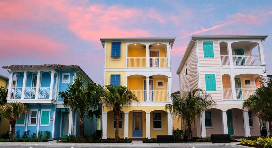 Feriehus for 8 personer, med badebasseng og hage i tillegg til sauna i Disney World