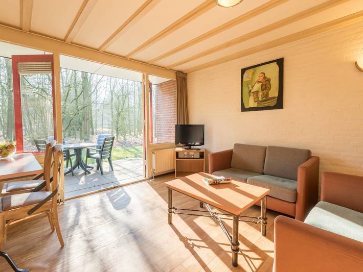 Bungalow im Klein Vink mit Gartenterrasse in Nationalpark De Maasduinen