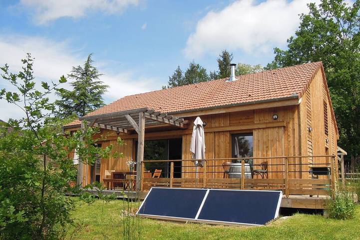 Gîte pour 5 personnes, avec jardin et terrasse
