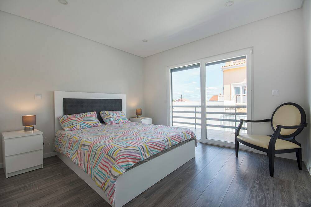 Vacaciones de verano familia relajarse in Fernão Ferro, Halbinsel von Setúbal