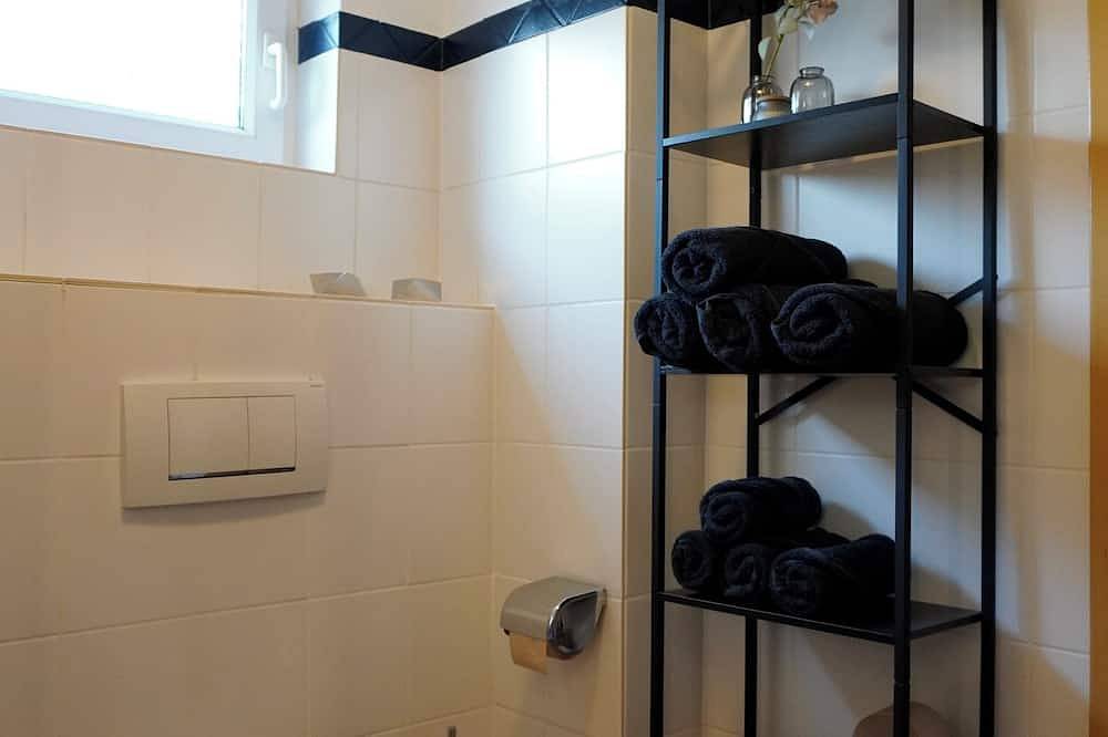 Ganze Wohnung, Landliebe Rheinhessen - komplette Ferienwohnung mit Pool im Grünen in Bingen am Rhein, Landkreis Mainz-Bingen