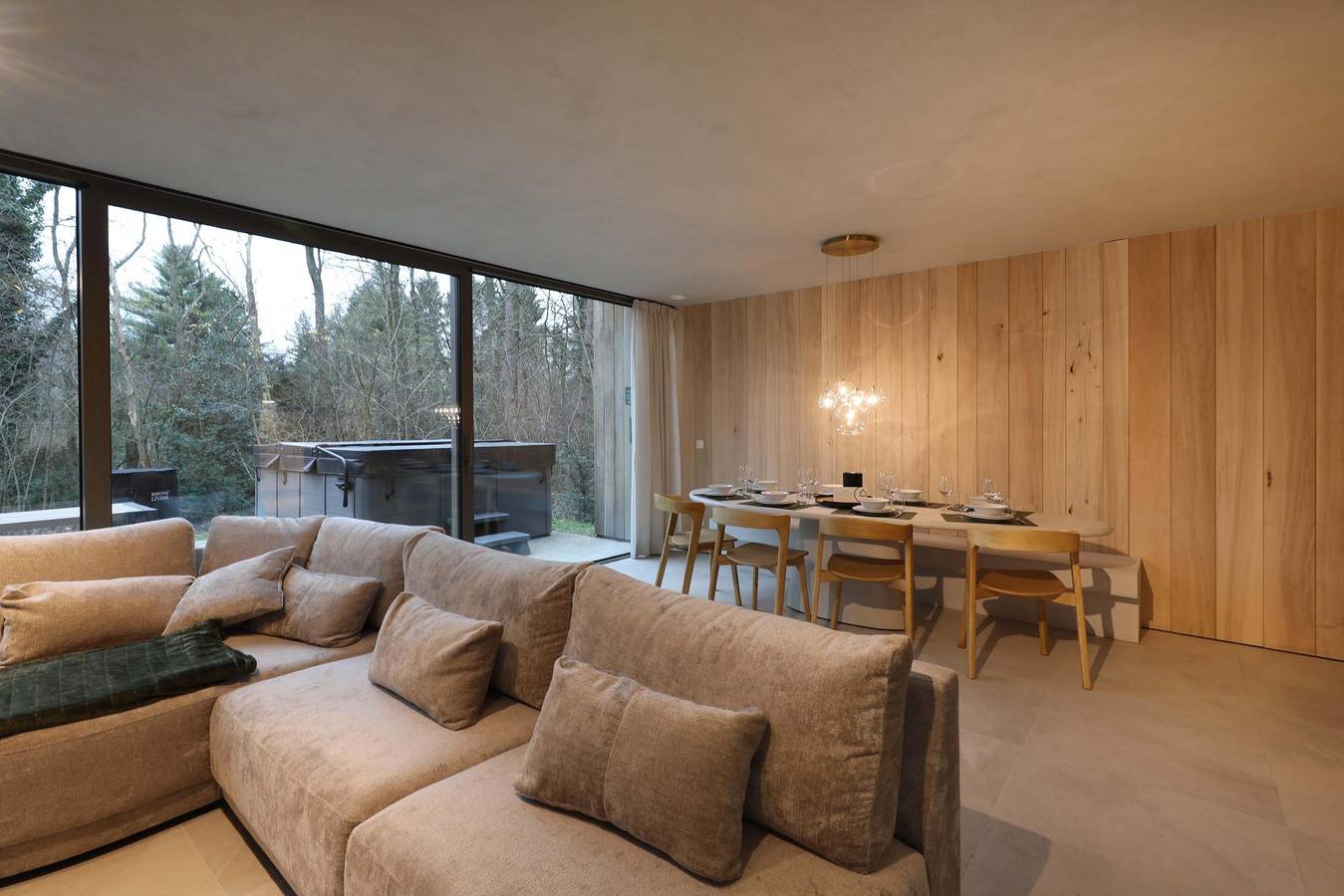 Woodz Lodges — Lodge mit Jacuzzi | 8 Personen in Heusden-Zolder, Hasselt und Umgebung