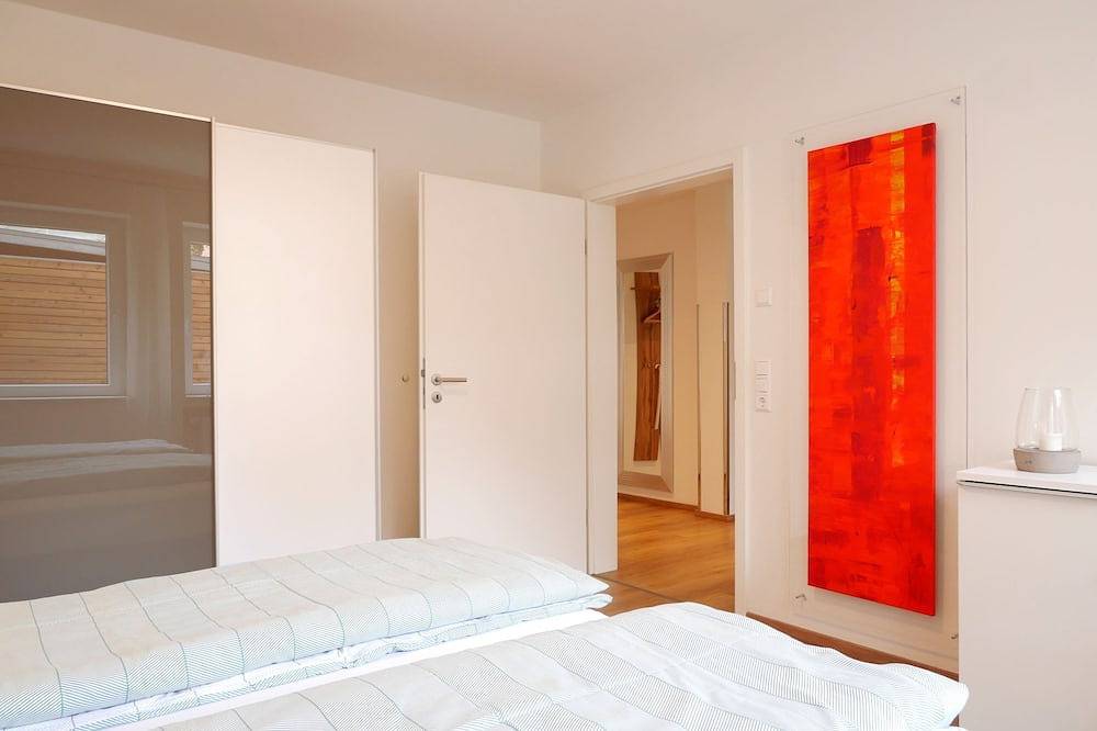 Ganze Wohnung, 2. Ferienwohnung Eg mit 60 qm, 1 Schlafzimmer für max. 2 Personen in Vogtsburg - Achkarren, Vogtsburg im Kaiserstuhl