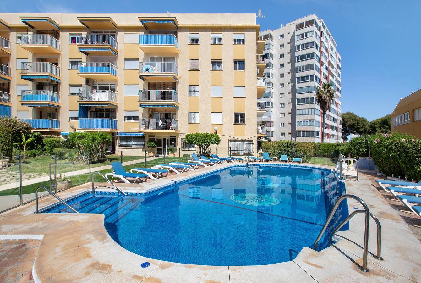 Entire apartment, Apartment 'Apartamento Benalmadena Playa' with Sea View, Wi-Fi and Air Conditioning in Benalmádena Costa, Benalmádena