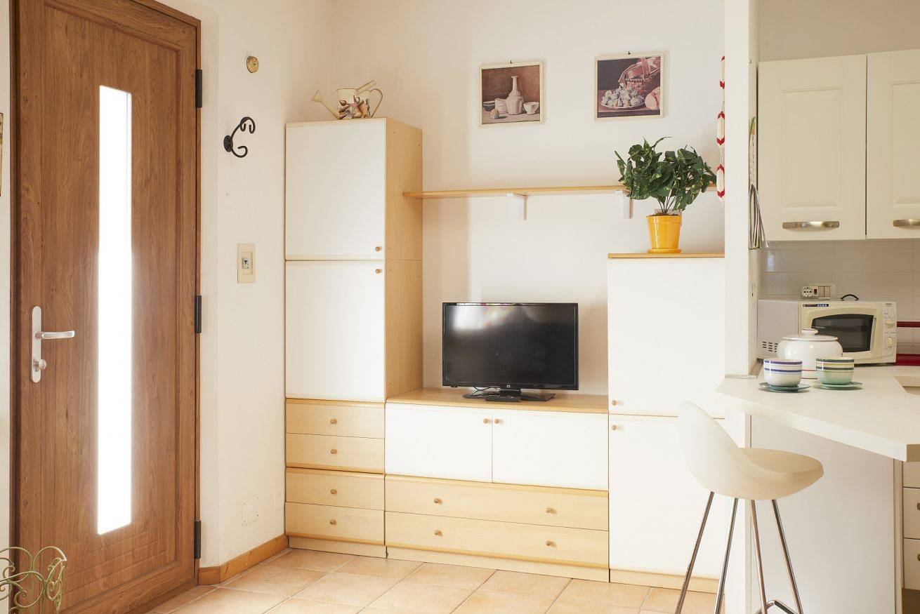 Entire apartment, [Apartment] Parking, Wifi, Outdoor Space, and Sea in Marcelli, Riviera del Conero