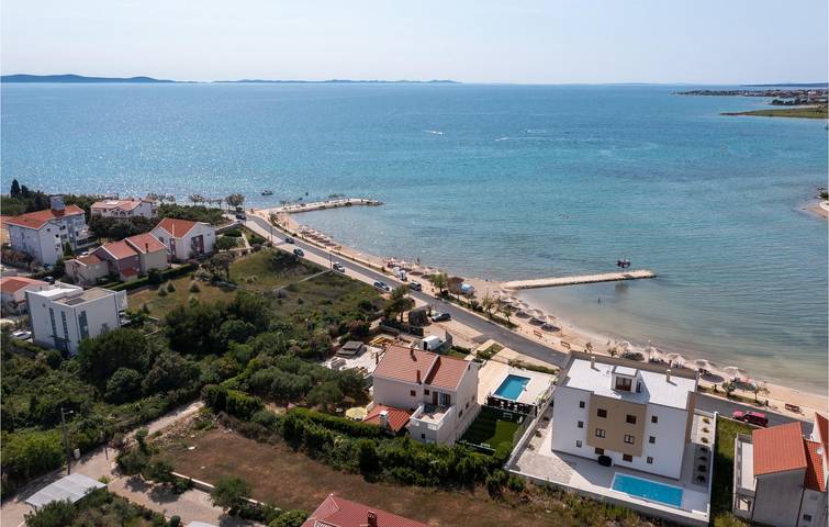 Ferienhaus für 10 Personen, mit Haustier in Nin - 3