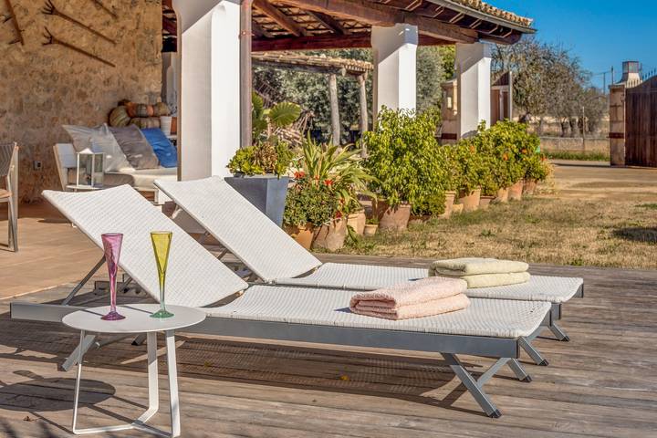 Im Herzen Mallorcas und mit großen Teich - Can Bisbal in Lloseta, Mallorca Inselmitte