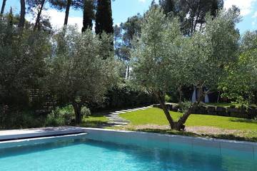 Location de vacances pour 12 personnes, avec jardin à Montferrier-sur-Lez