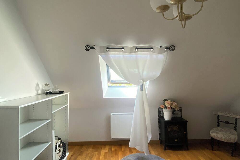 Maison dans un environnement calme à proximité de la Rance Pet Friendly🐾 in Châteauneuf-d'Ille-et-Vilaine, Région de Saint-Malo