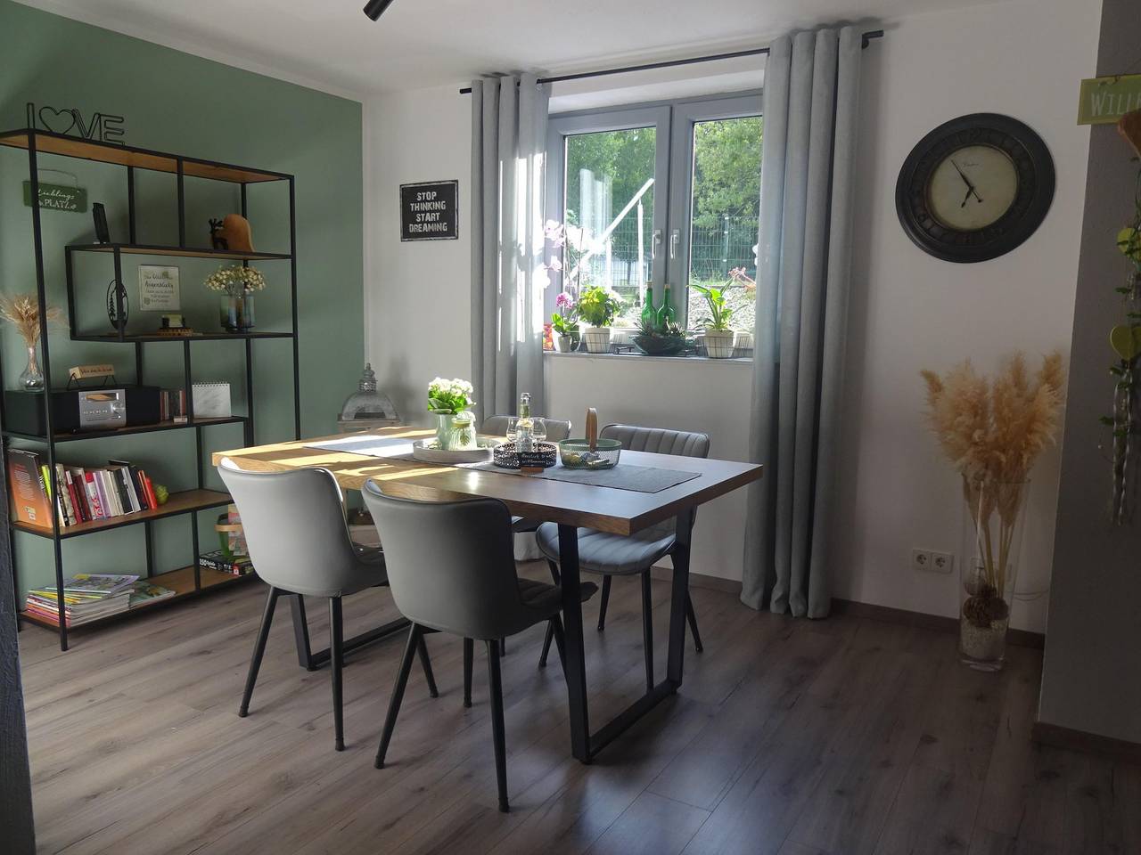 Ganze Ferienwohnung, Appartement/Fewo, Bad, Wc, 1 Schlafraum in Emmelshausen, Hunsrück