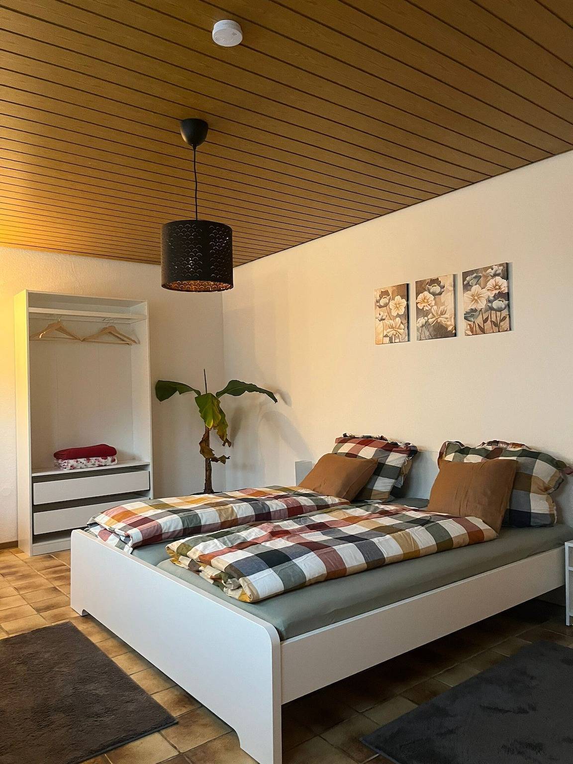 Apartamento inteiro, Apartamento 'Pappelblick' com terraço privado, jardim privado e acesso Wi-Fi in Volkach, Franconian Wine Country