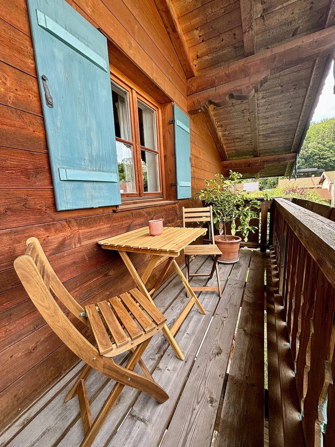Ganze Ferienwohnung, Ferienwohnung Gmiadei - inkl. Chiemgau Karte - Ferienwohnung 65qm mit Balkon, für max. 4 Personen in Bergen (Chiemgau), Chiemsee