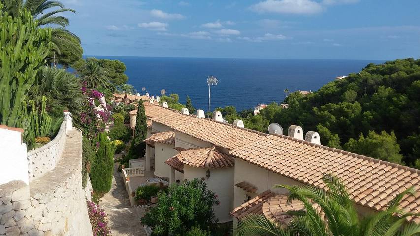 Maison d’hôte pour 4 personnes, avec piscine et balcon, adapté aux familles à Jávea - 2