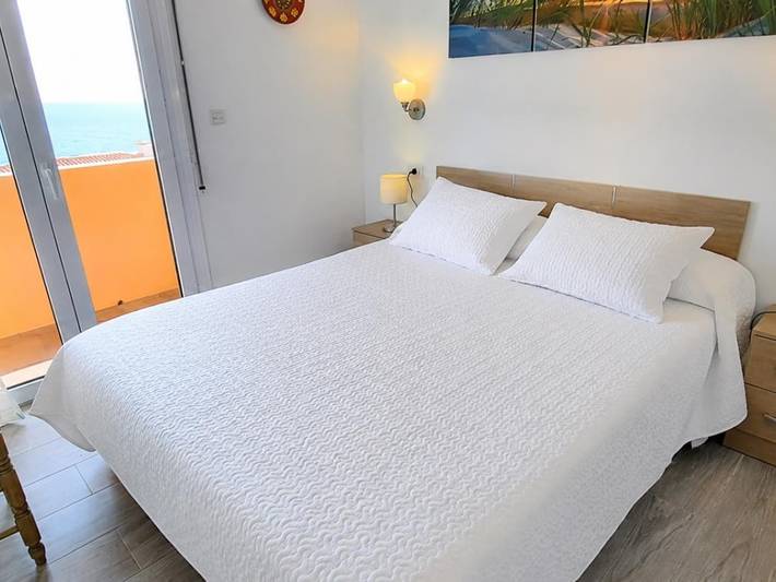 Ferienwohnung für 4 Personen, mit Balkon und Terrasse sowie Garten in Llanca - 4