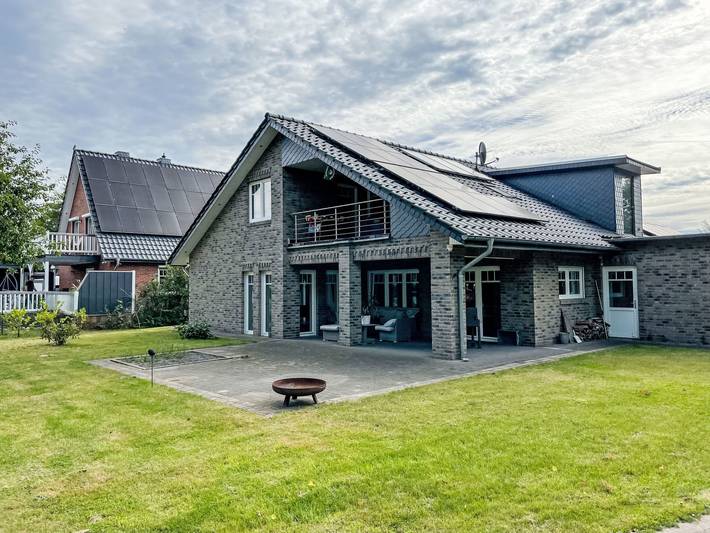 Ferienwohnung für 7 Personen, mit Terrasse und Garten in Hemmoor