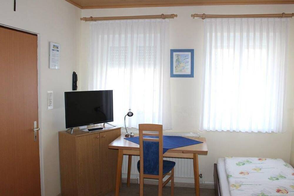 Ganze Wohnung, Vierbettzimmer mit Dusche, Wc - Gästezimmer Filbert in Eisenstadt, Leithaberg