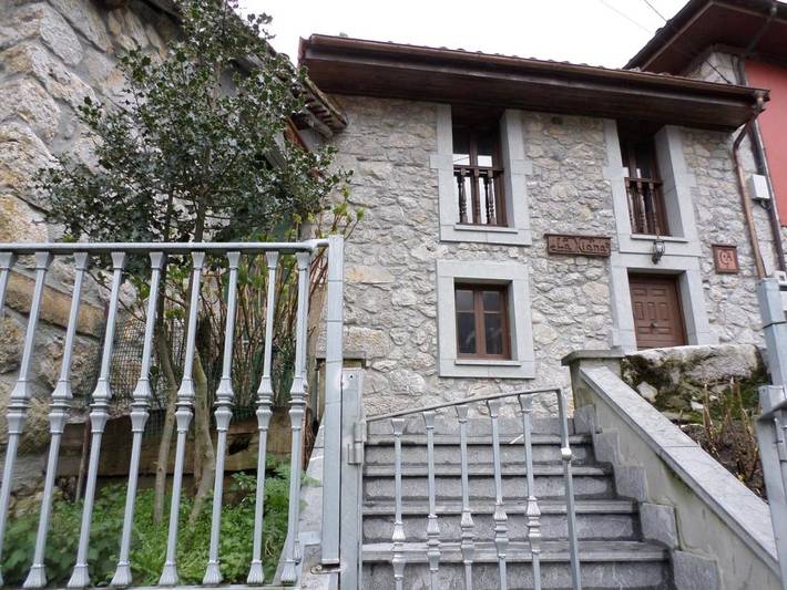 Casa rural para 3 personas, con Balcón y Terraza además de Jardín y Vistas en Parque Natural de Redes - 4