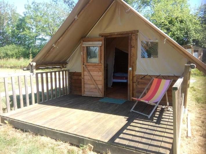 Camping pour 4 personnes, avec Jardin et Vue