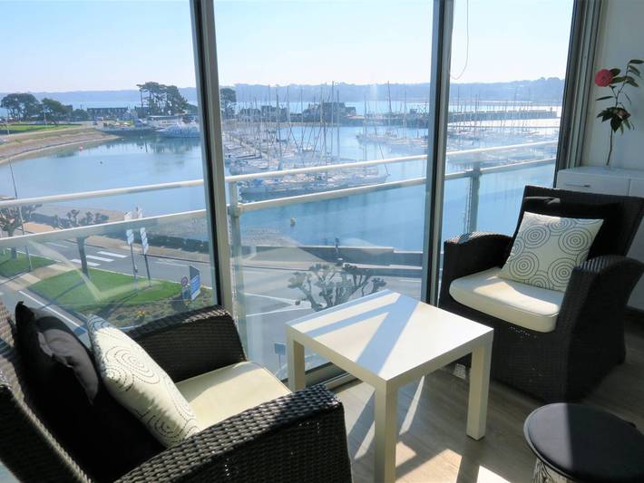 Gîte pour 4 personnes, avec Balcon et Vue sur le lac dans Port du Linkin