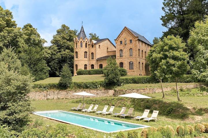 Chalet para 20 personas, con balcón y jardín - 1