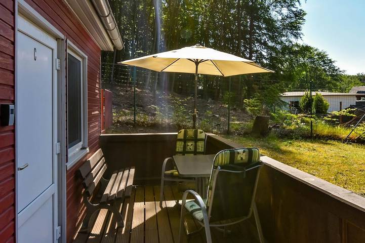 Bungalow für 2 Personen, mit Terrasse und Garten in Sellin