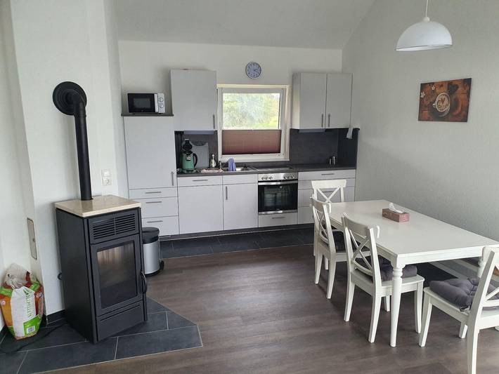 Ferienhaus für 6 Personen, mit Terrasse und Garten in Jade - 4