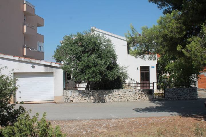 Ferienwohnung für 5 Personen, mit Balkon/Terrasse auf Ciovo - 2