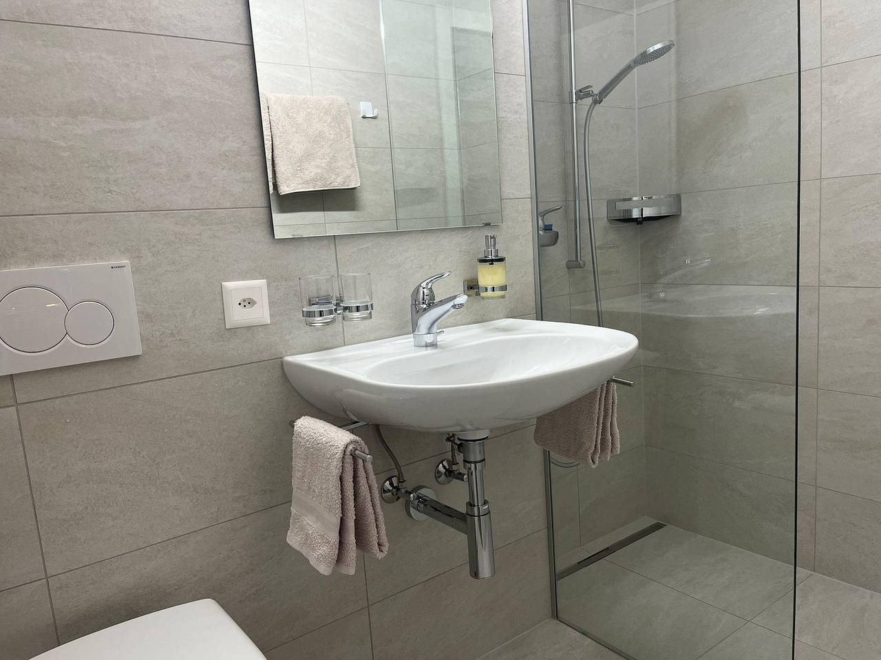 Ganze Ferienwohnung, Studio Nr. 8 in Saas-Almagell, Walliser Alpen