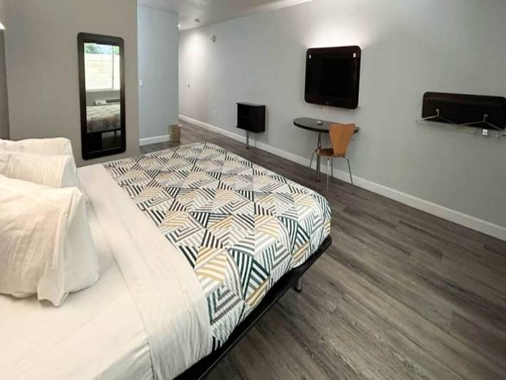 Apartamento entero, 1 Cama King | No Fumador in Anaheim, Condado de Orange