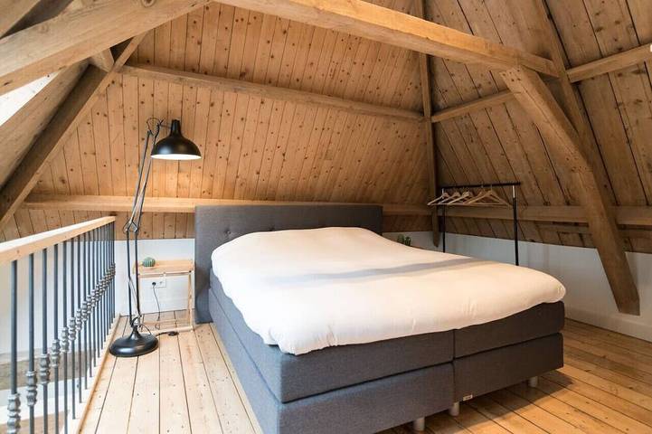 3. Quietly Located Farm Close to Rai and Train in Abcoude, Groene Hart