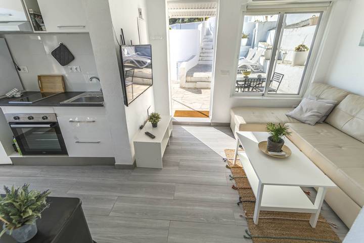 Casa rural para 3 personas, con terraza, Se admiten mascotas en Torrox - 3