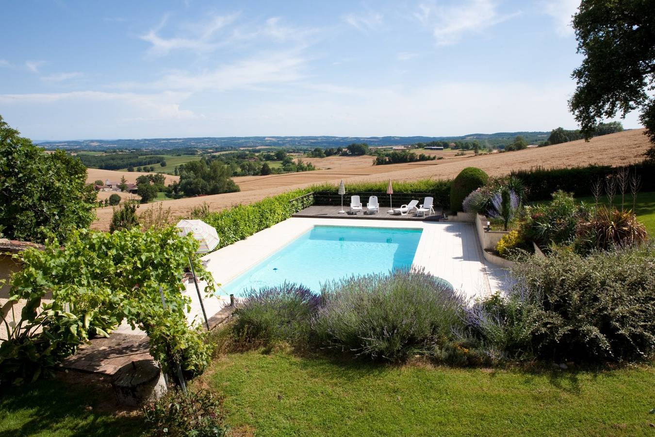 Gite L'Ensoleirat in Cadalen, Région d'Albi