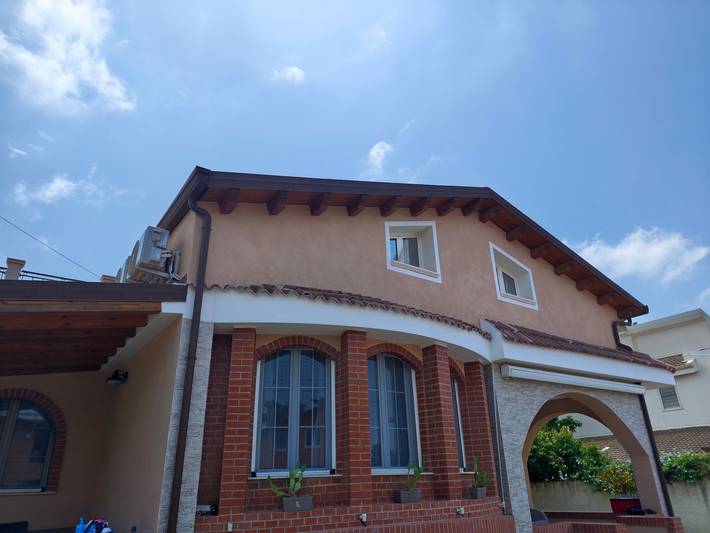 Entire apartment, Apartment 'Dea' with Shared Pool, Wi-Fi, and Air Conditioning in Arenella, Syracuse