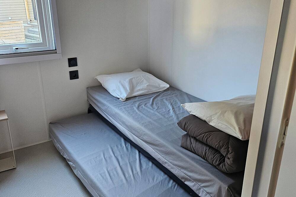Mobil Home Climatisé 6 Personnes Camping la Falaise 4 in Narbonne Plage, Narbonne