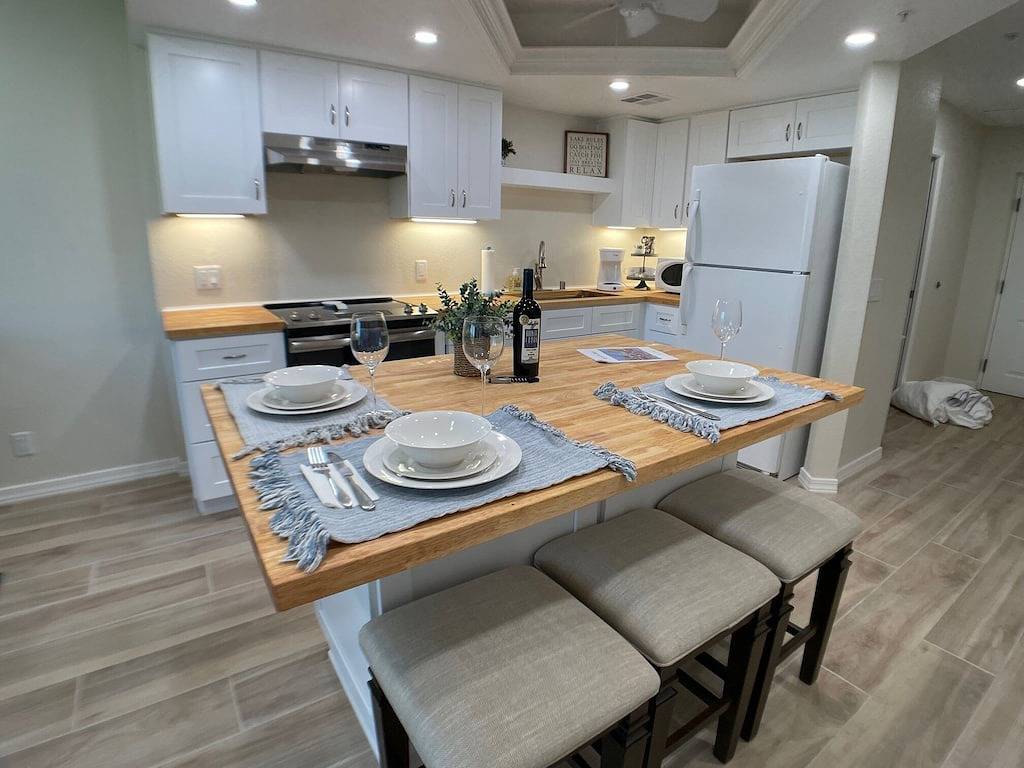 Ganze Wohnung, New! Modern Condo in Queens Bay with Amazing Views. in Lake Havasu City, Mohave County