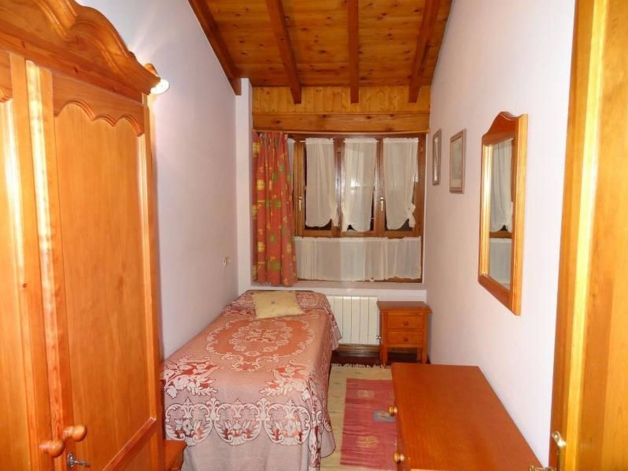 Typisches Ferienlandhaus in Asturien für drei Personen in Sebreño, Ribadesella