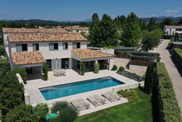 Villa pour 8 Personnes dans Malaucène, Parc naturel régional du Mont-Ventoux, Photo 2