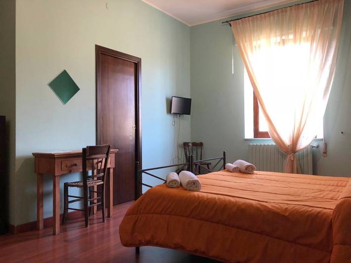 Location de vacances pour 3 personnes, avec vue et terrasse, animaux acceptés à Randazzo - 3