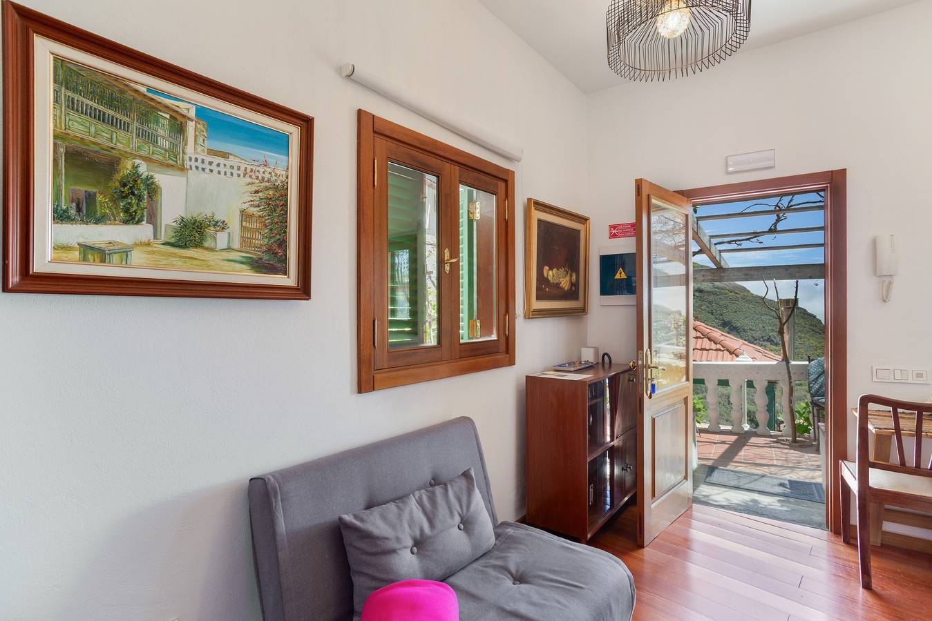 Apartamento entero, Vacaciones 'Junior Suite' con vistas a la montaña, Wi-Fi y aire acondicionado in Las Lagunetas, Vega de San Mateo