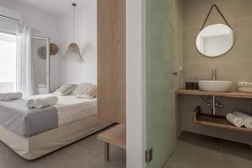 Apartment for 5 People in Milos, Cyclades, Photo 1